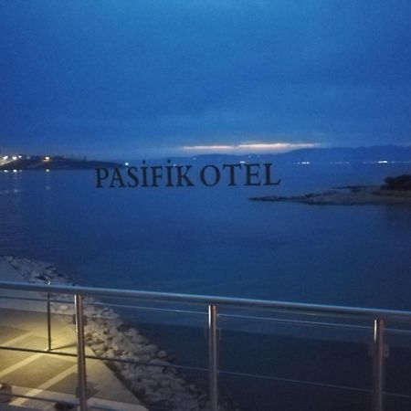 Pasifik Hotel Çeşme Esterno foto